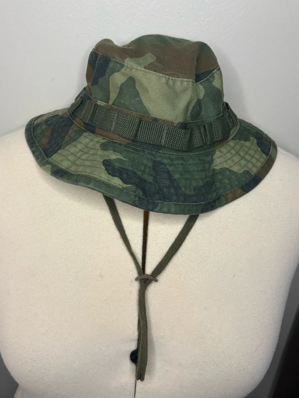 Camo military bucket hat